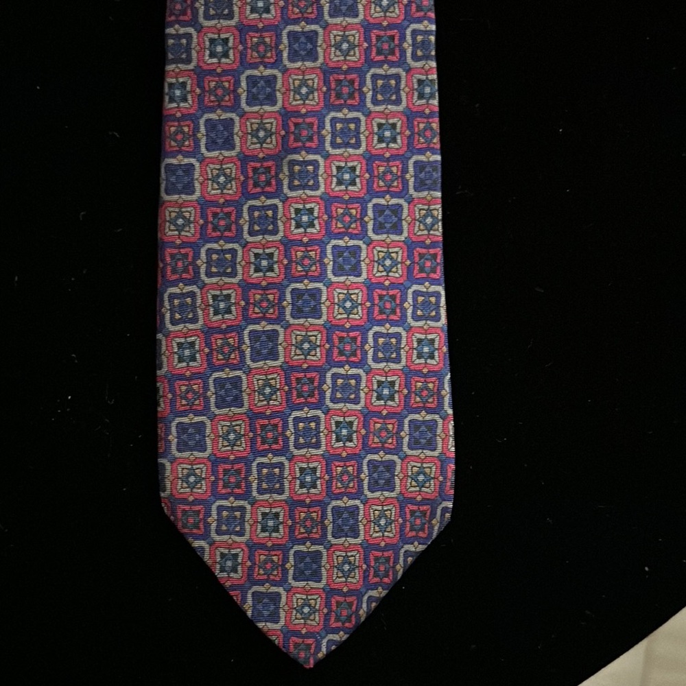 Brown Tie with Timeless Diagonal Stripes